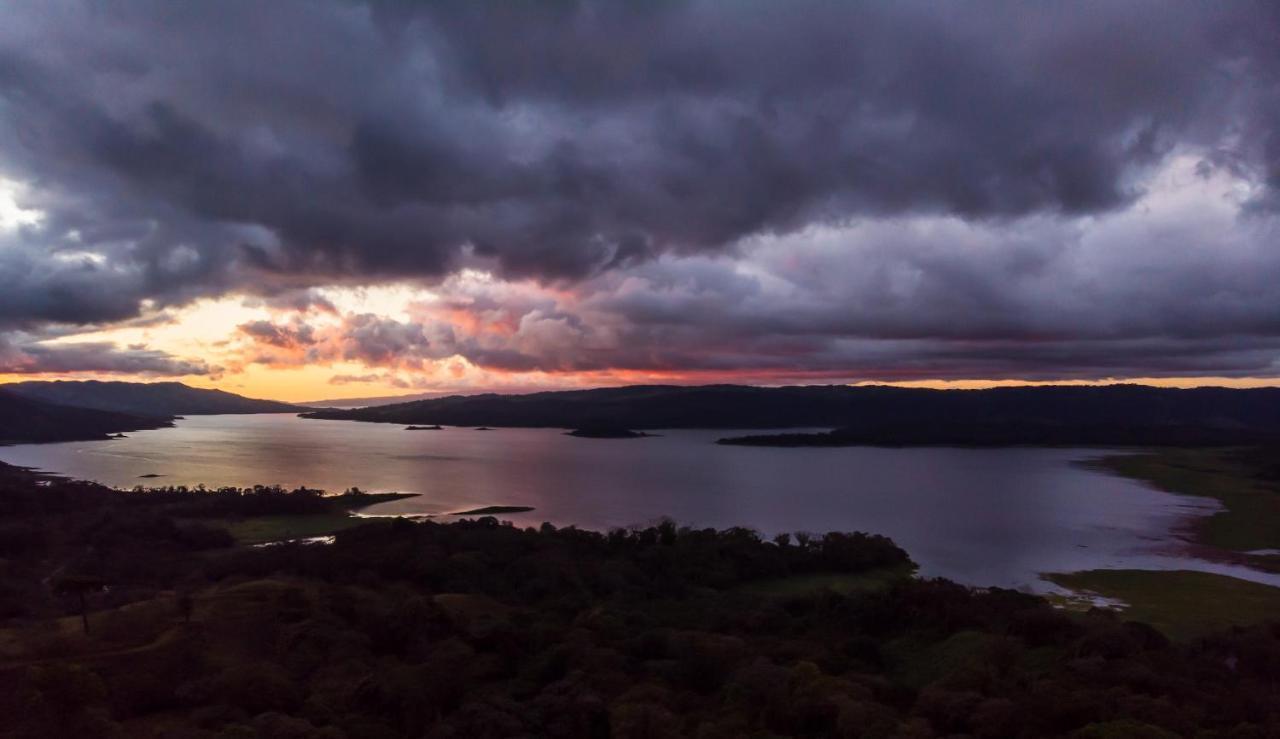 Retiro Del Lago Arenal Lodge El Castillo Екстериор снимка